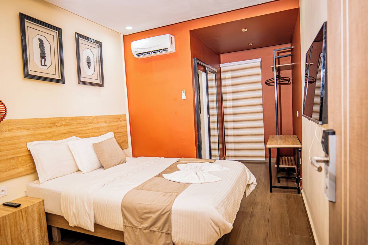 Deluxe Double Room | Meja, Wi-fi percuma 