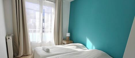 3 bedrooms, iron/ironing board, Internet, bed sheets