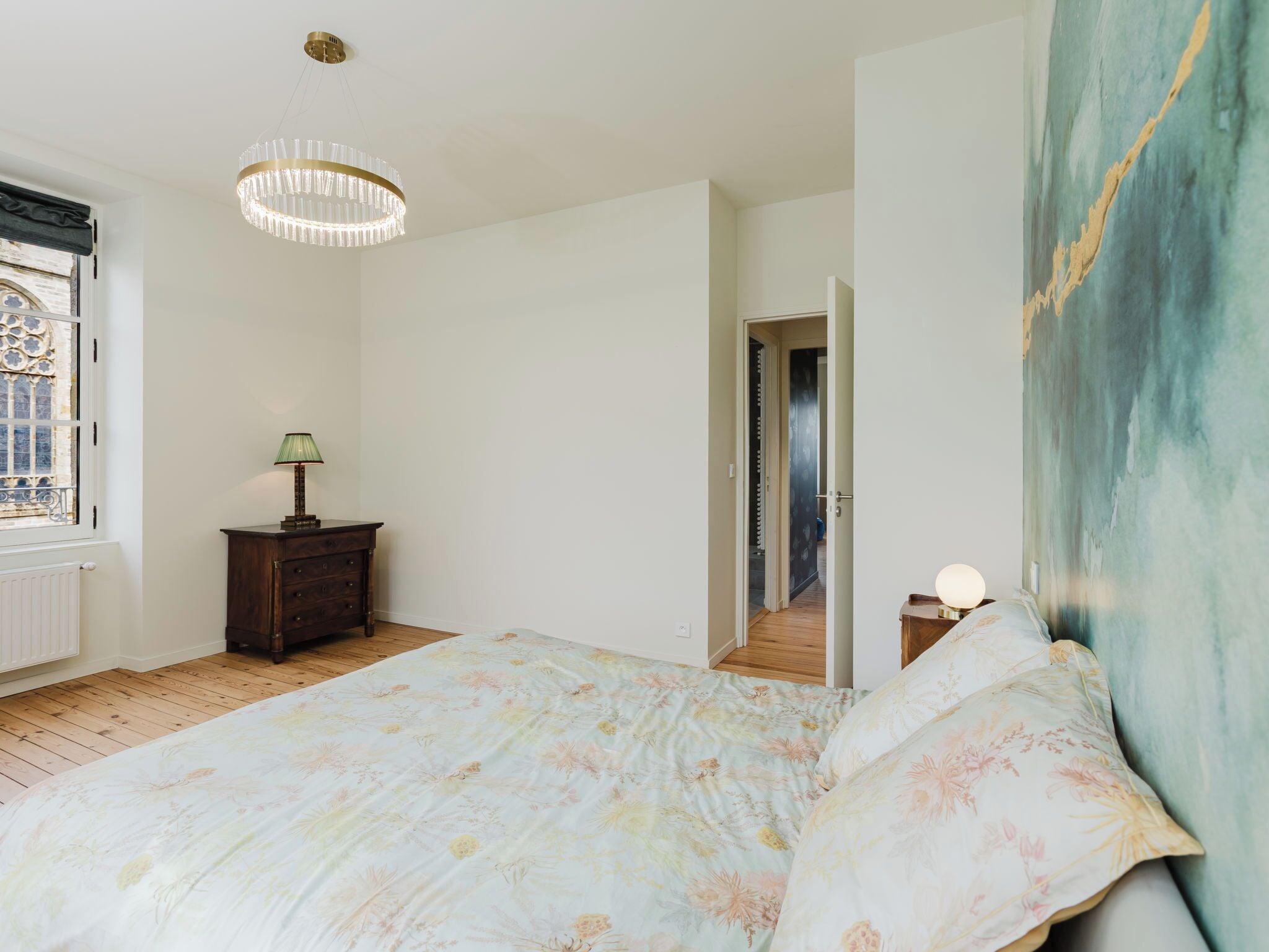 7 soverom og skrivebord