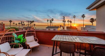 Oceanside Retreat – Fabulous 3BD + 2 Dens, Townhome in Oceanside