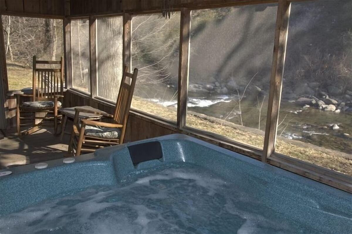 Bain à remous intérieur
