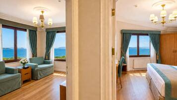 Family Suite, Sea View | Premium bedding, pillowtop beds, minibar, in-room safe
