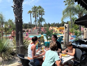 Mobile Home | Pool - Beach Escape With Pool Access (Hyères)