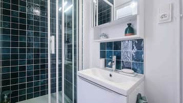 1 bedroom, Internet