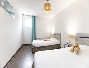 Appartement | 1 chambre, fer et planche à repasser
