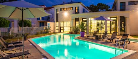 Appartement | Piscine | Piscine extérieure, piscine chauffée
