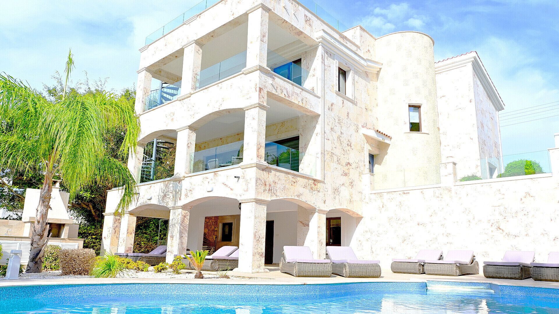 Piscina