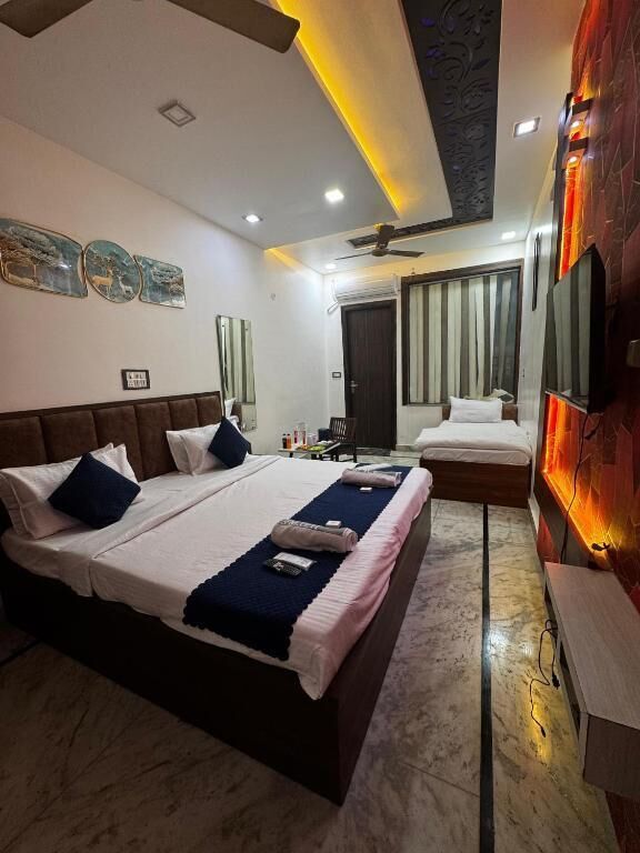 ตู้นิรภัยในห้องพัก, โต๊ะทำงาน, เตารีด/โต๊ะรีดผ้า, Wi-Fi ฟรี