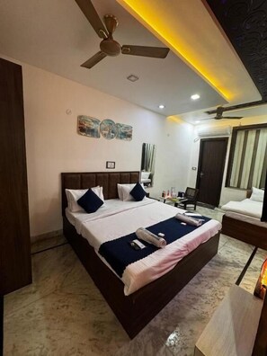 Basic Triple Room