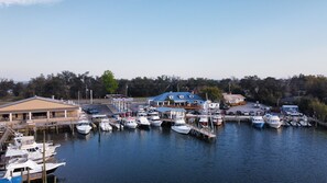 Marina/club náutico