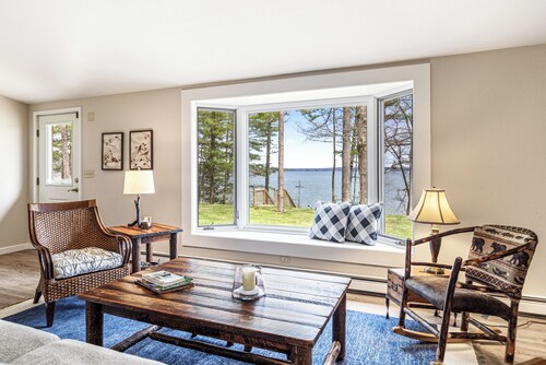 Leonards Cabin on Round Lake | Private Dock, 140ft Shoreline, Close to Town - New Rental