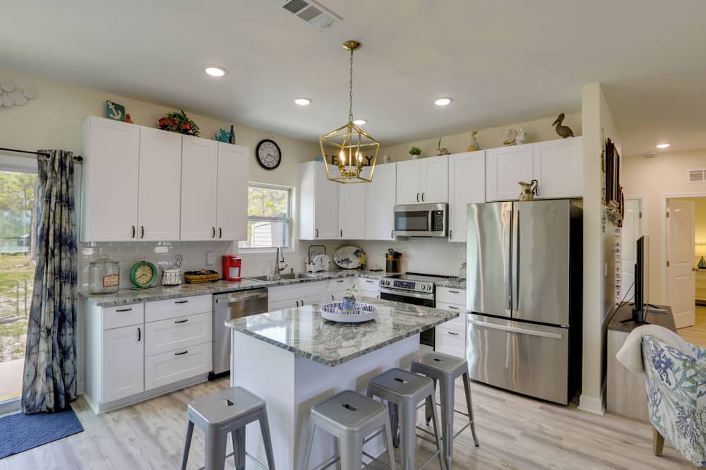 Boater-friendly Eastpoint Getaway Near SGI Beaches - Apalachicola, FL