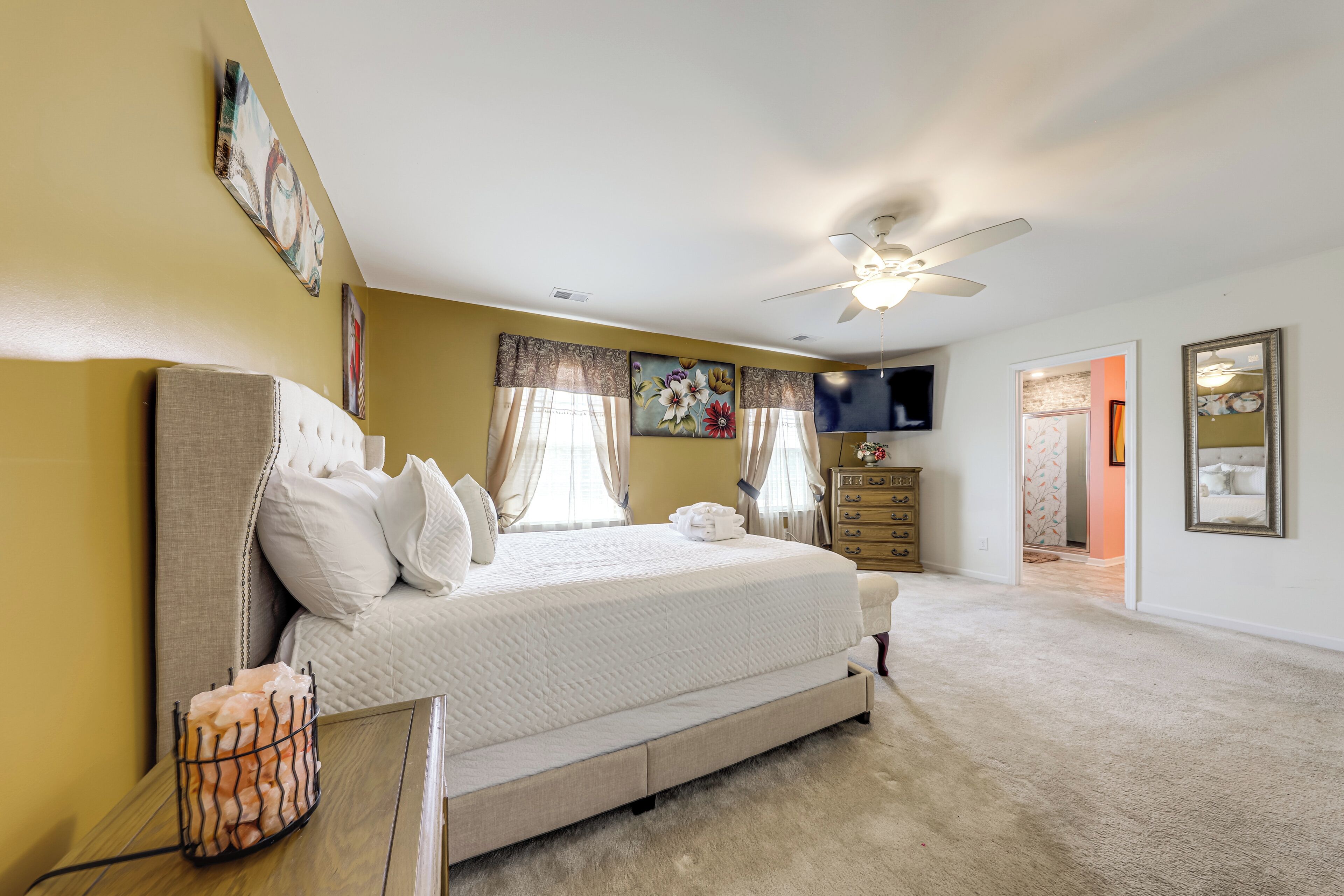 House (3 Bedrooms) | Interior