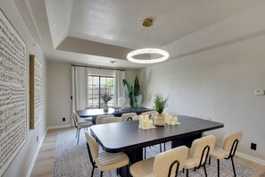 House (1 Bedroom) | Interior