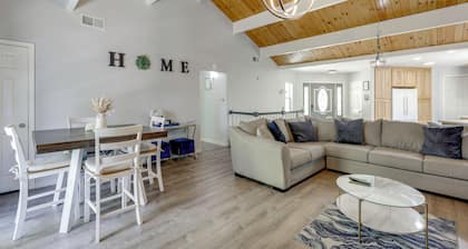 Gateway to Big Bear! High-country Home w/ Deck