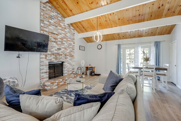 Gateway To Big Bear! High-country Home W/ Deck - Running Springs