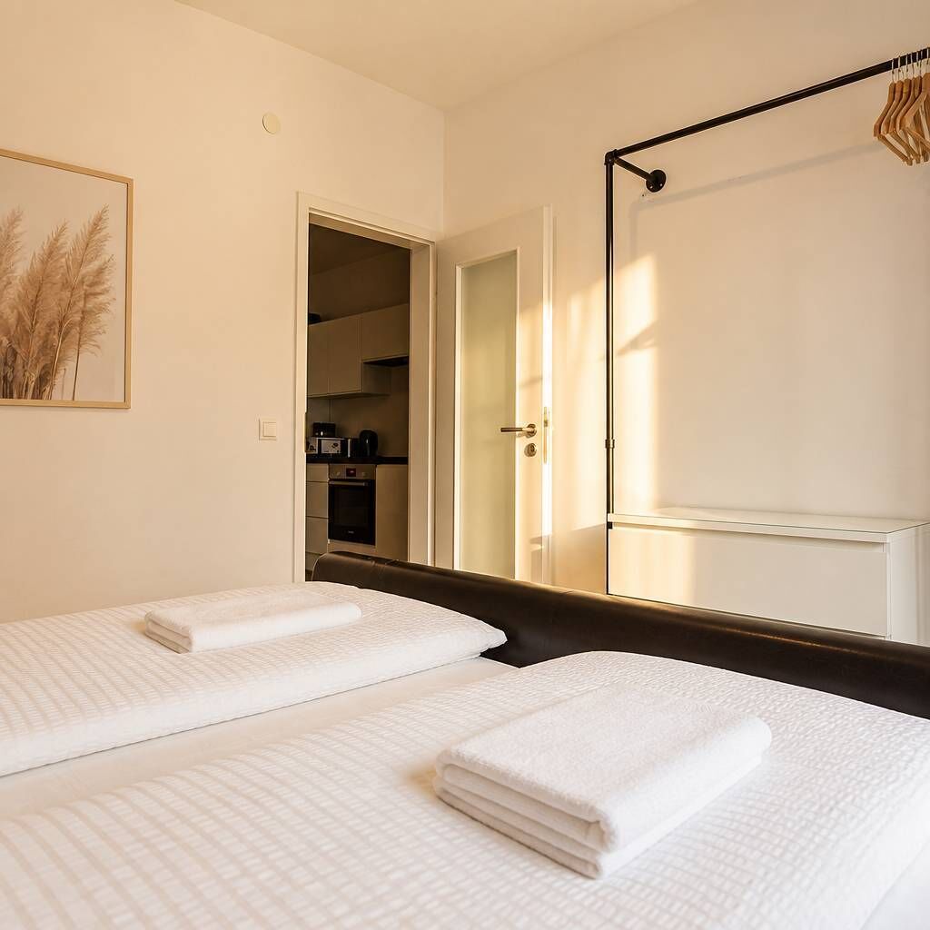 WiFi, bed sheets