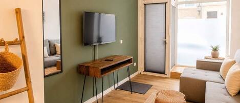 TV, offices