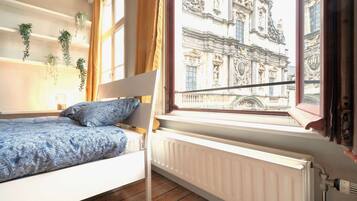 2 bedrooms