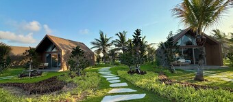 Carabeach Retreat