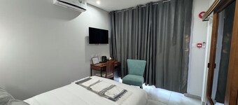 Raintree Hotel