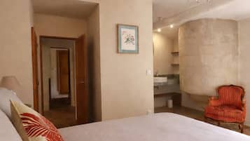 2 bedrooms, free WiFi
