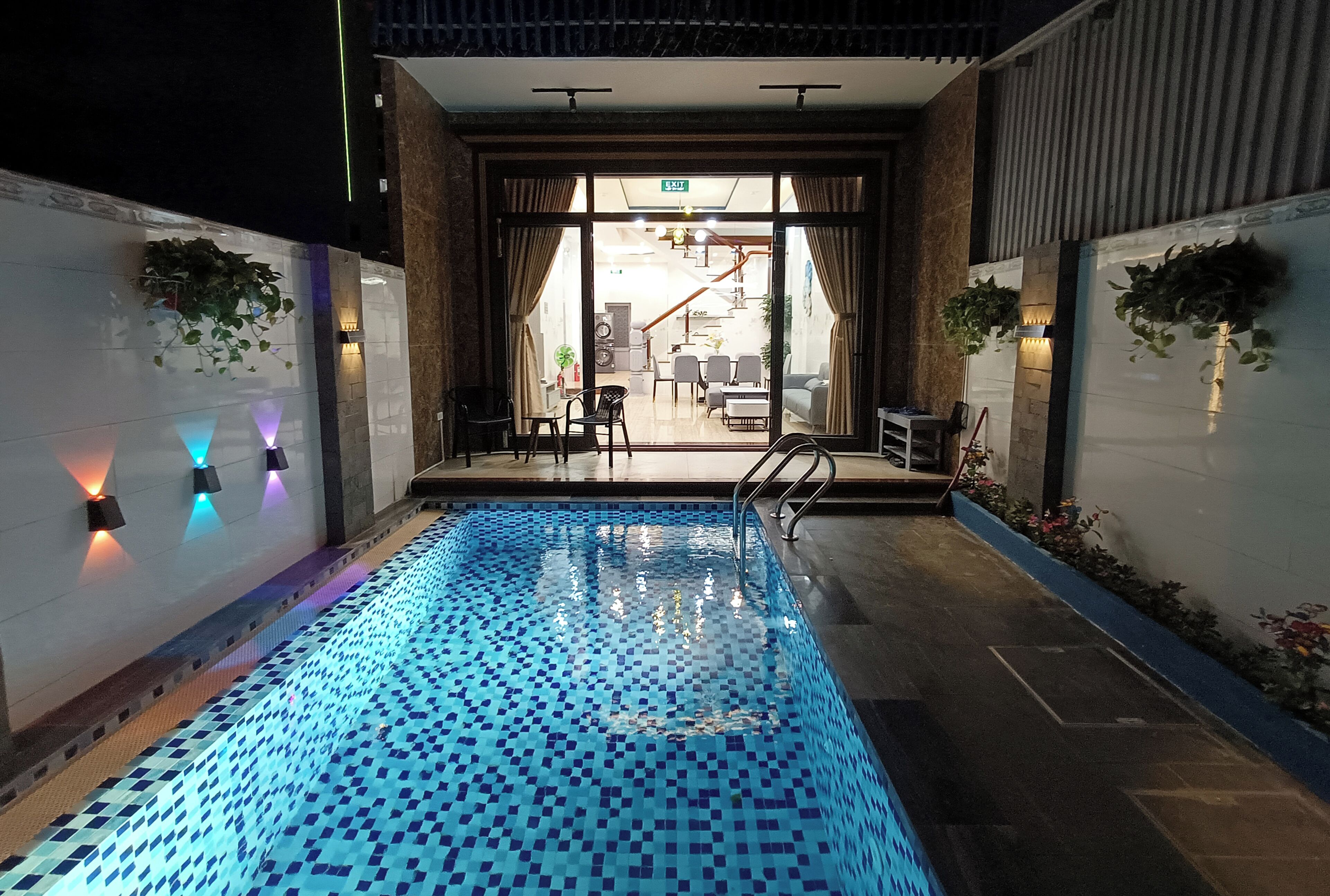 Outdoor pool
