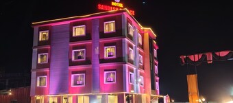 Hotel Sandesh Palace Lonavala 