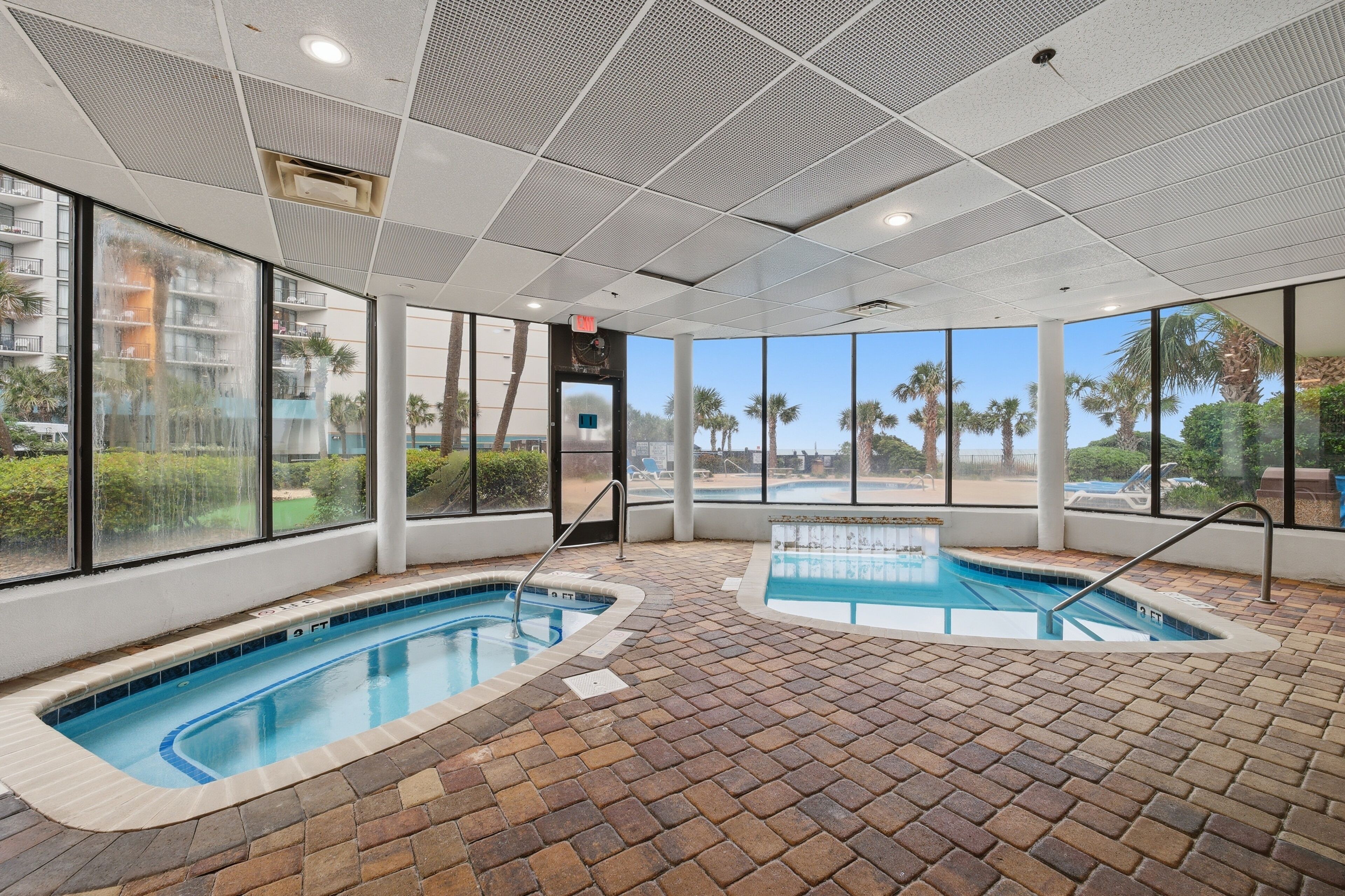 Condo, 2 quartos | Piscina