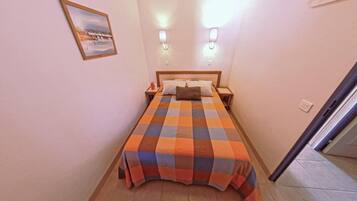 Apartment | 2 bedrooms, individually furnished