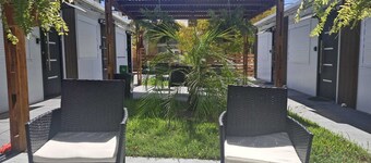Jardines Inn