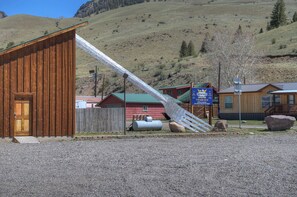 Exterior - New Listing! Quaint Affordable Cabin | Walkable to Downtown Creede (Creede)