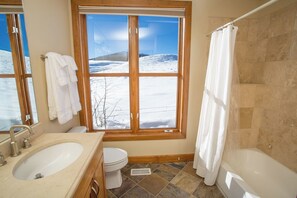 Hair dryer, towels - Sunny Pitchfork home with incredible views! (Mt. Crested Butte)