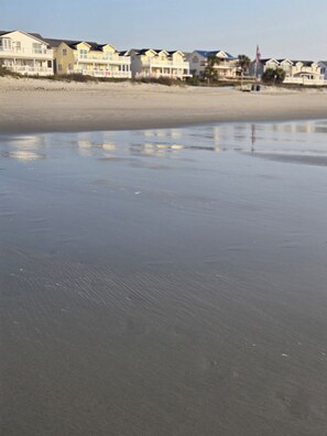 Beach nearby - Come stay at the beach! Easy and comfortable at Ocean Lakes. Best memories here! (Myrtle Beach)