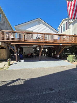 Exterior - Come stay at the beach! Easy and comfortable at Ocean Lakes. Best memories here! (Myrtle Beach)