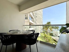 Dining - Harbor NT208 by Moikkarentals (Puerto Vallarta)