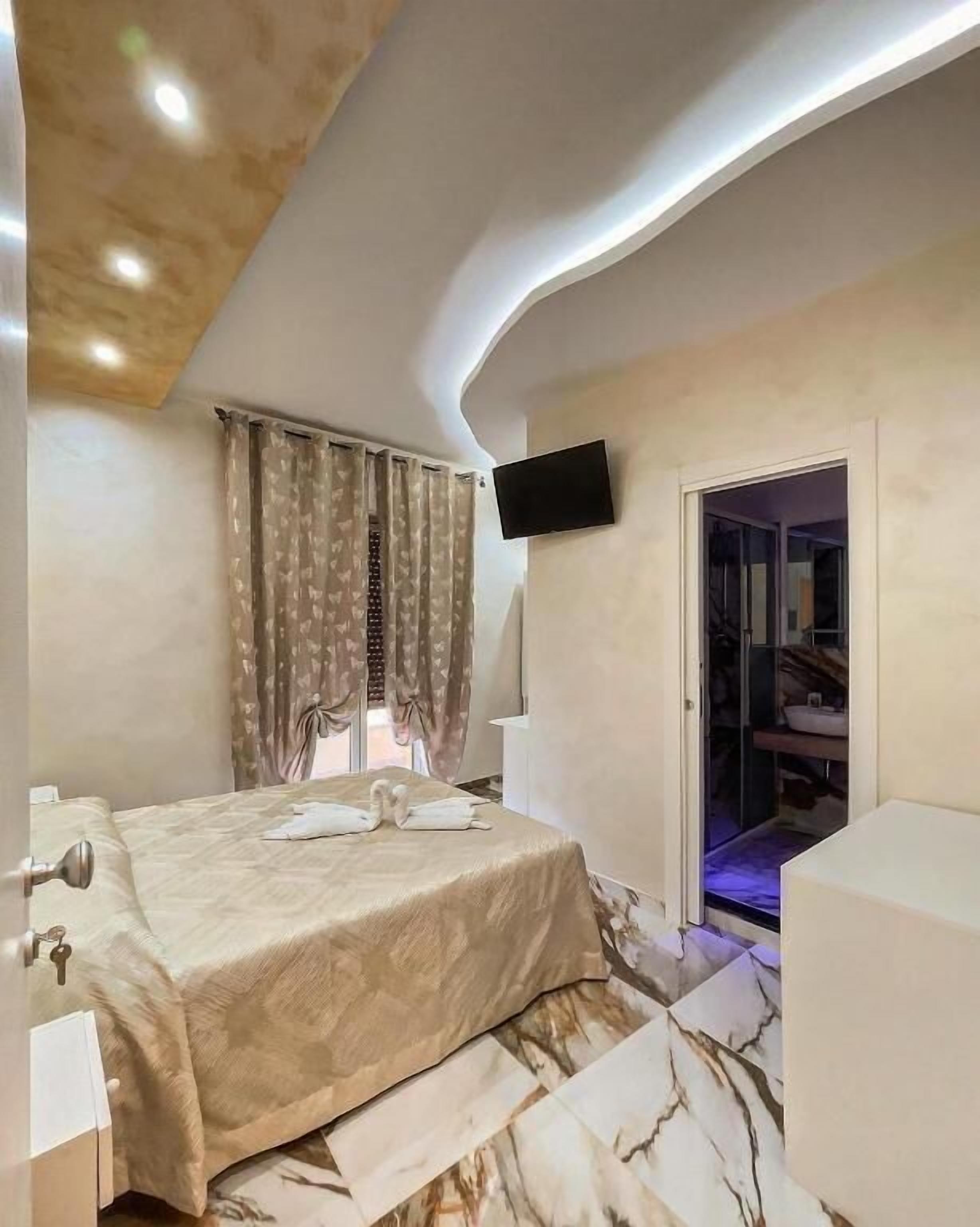 Superior Double Room, Balcony, Hill View | Desk, laptop workspace, free WiFi