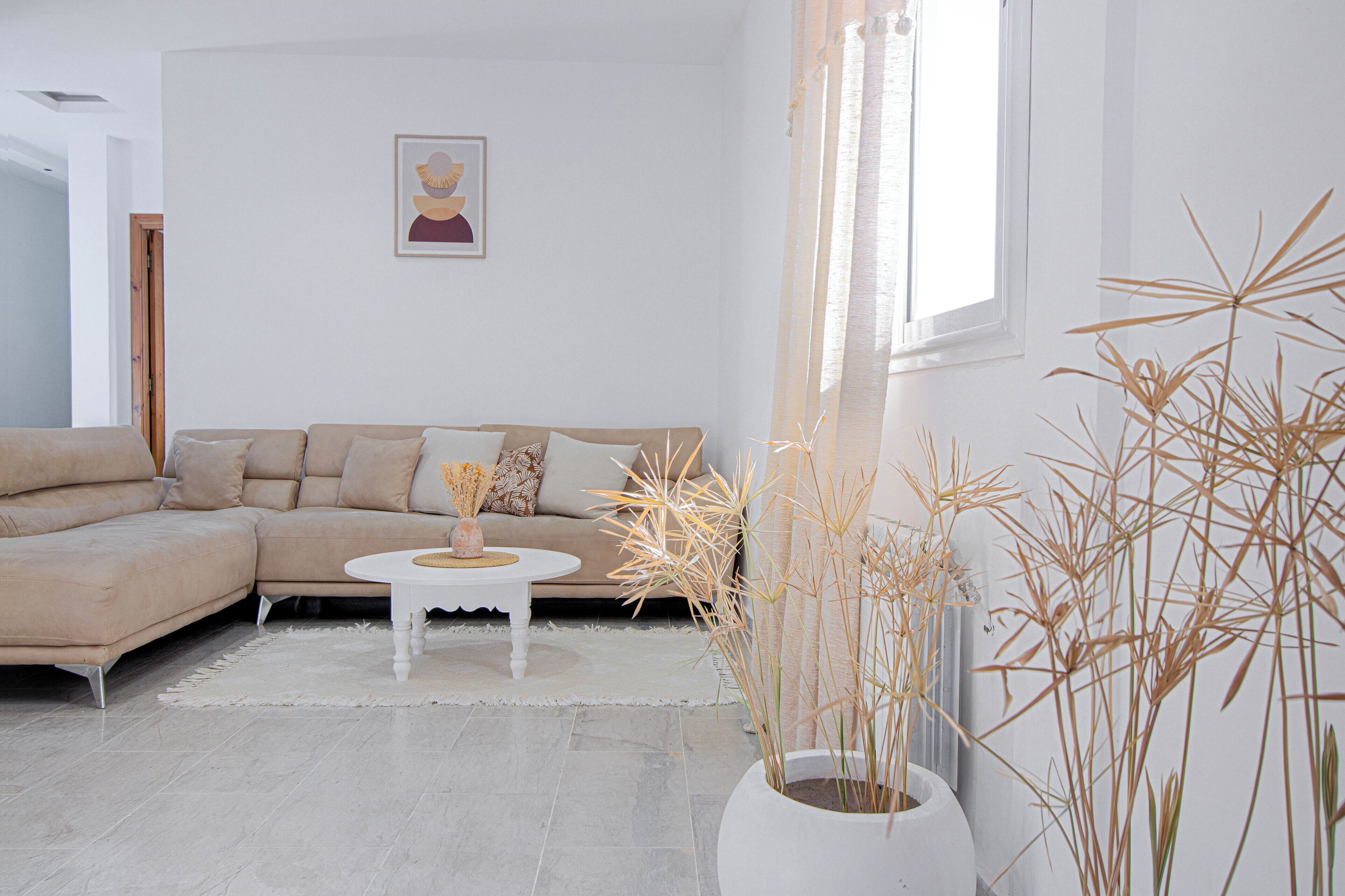 Deluxe-Apartment, Balkon, Stadtblick | Wohnbereich