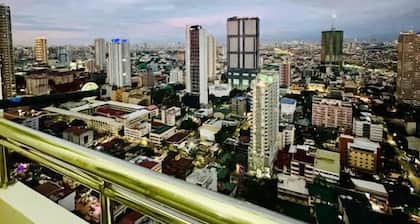 Sky N Sea Suites Malate Sea & City View