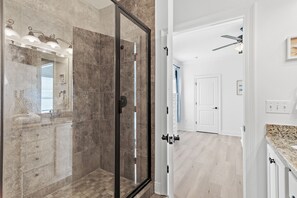 Shower, towels