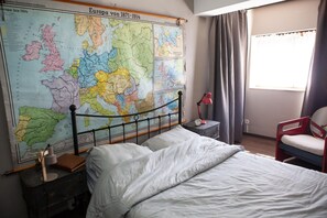 Apartment | 4 bedrooms, bed sheets - Holiday Stay in Center of Verviers (Verviers)