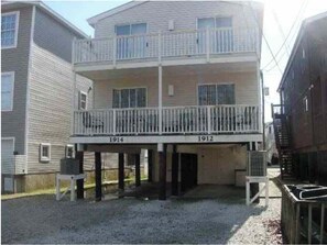 Exterior - 2 Blocks to Beach & Boardwalk – 3BR/2BA Ocean City Condo (Ocean City)