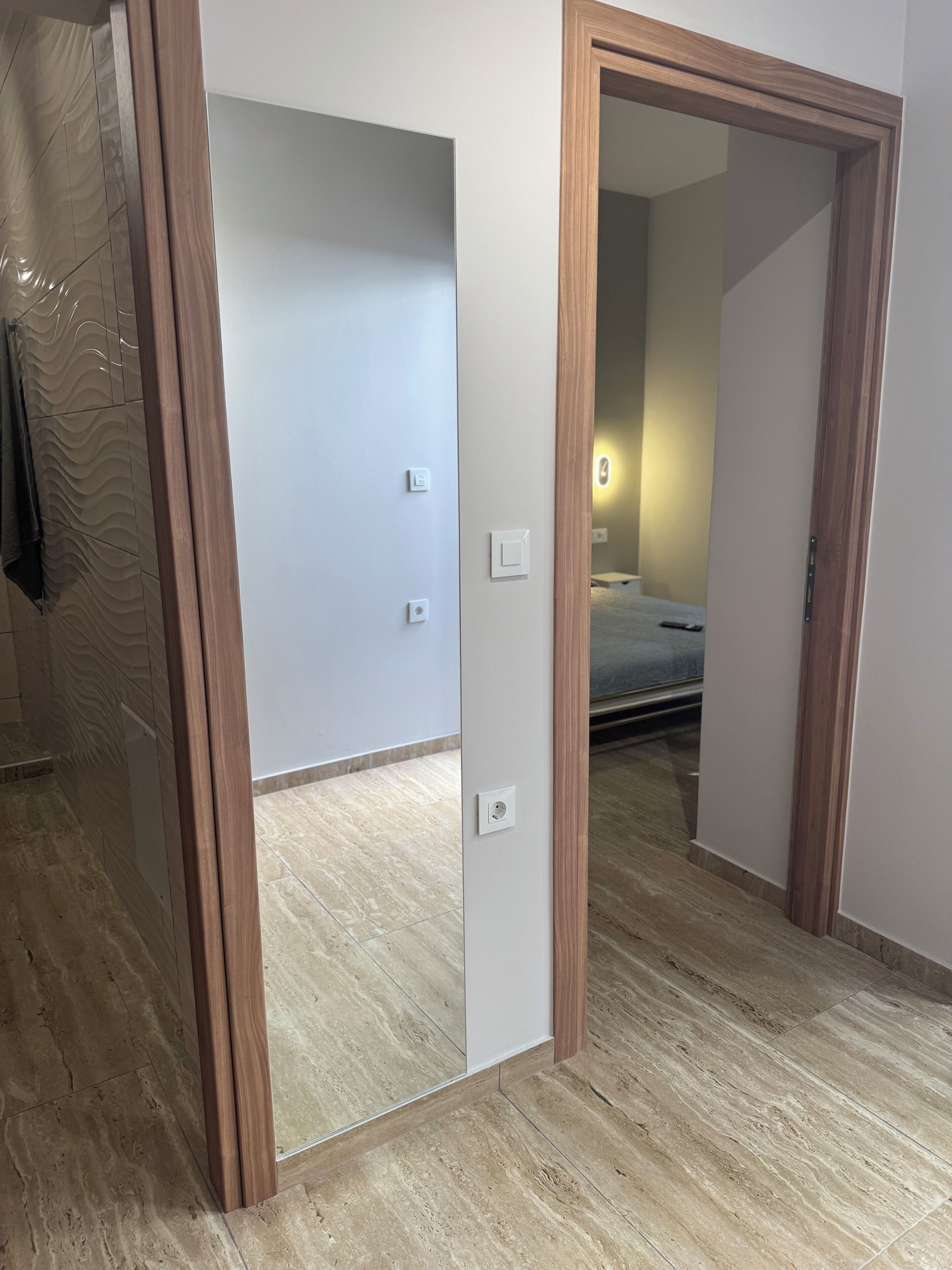 2 bedrooms, iron/ironing board, travel crib, free WiFi