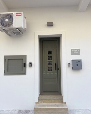 Exterior detail - Modern cozy home in Kos town (Kos)