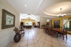 Dining - Mandevilla — Luxury 5BR Villa Pool, Gym, Games Room, Near Mt. Irvine Beaches (Tobago)