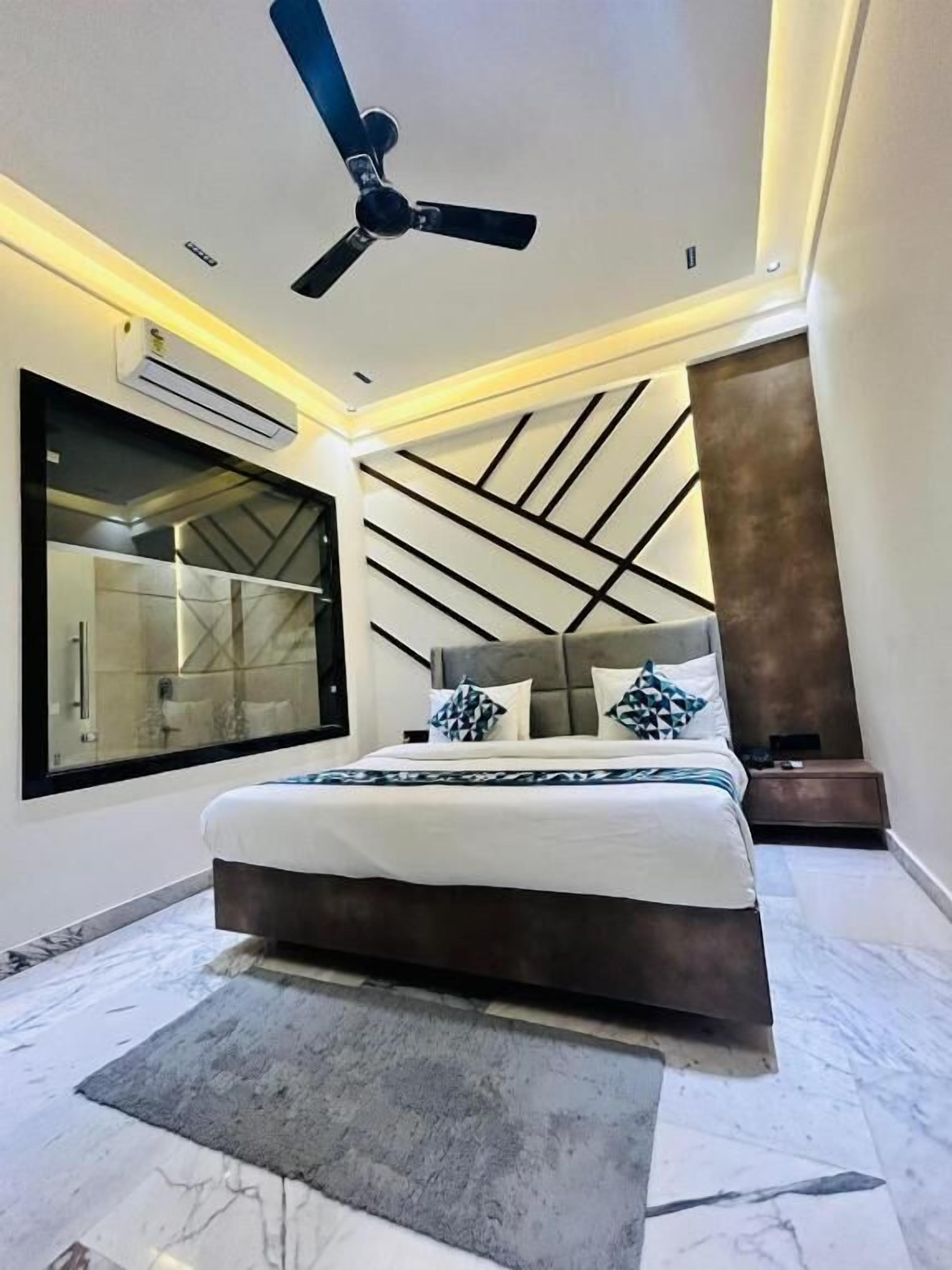 Habitación Deluxe doble | Escritorio y wifi gratis