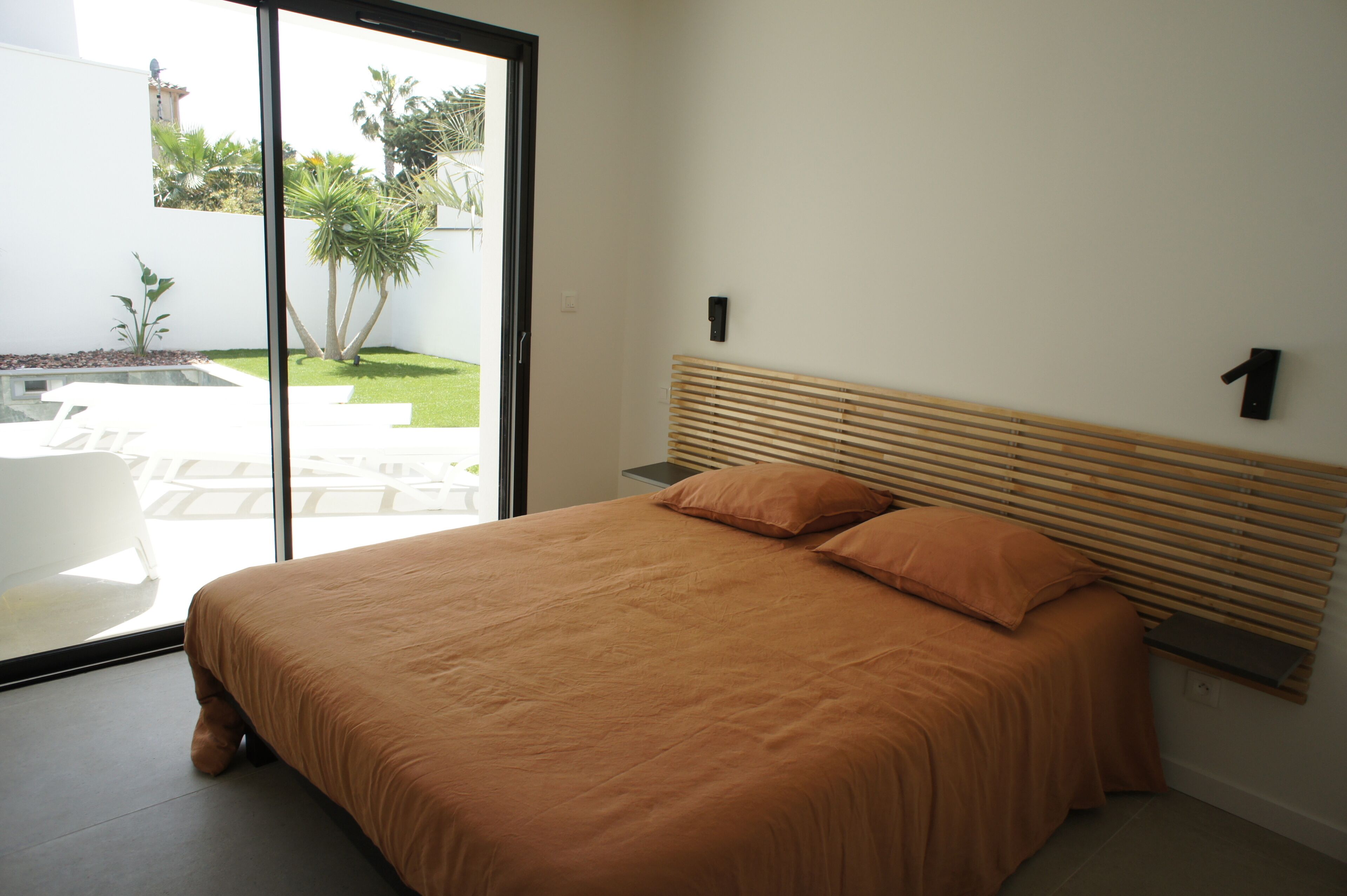 4 chambres, fer et planche à repasser, lit parapluie, Wi-Fi gratuit