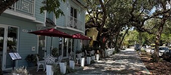 Bed & Breakfast Coconut Grove Miami