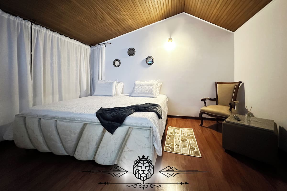Deluxe Double Room, City View | Free WiFi
