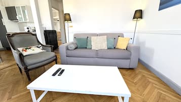 TV